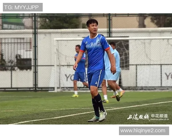 足球明星祁宏的辉煌职业生涯与成就回顾