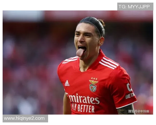 斜眼足球明星盘点他们的独特魅力与精彩表现 斜眼足球明星盘点他们的独特魅力与精彩表现