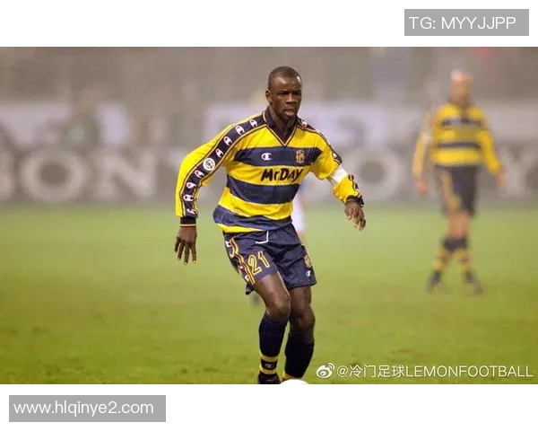 足球明星穿上24号球衣的传奇故事与背后意义解析